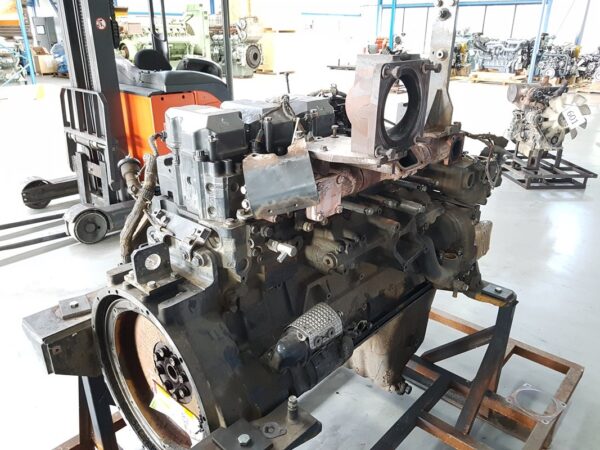 Komatsu SAA6D140E-6